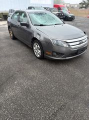 2010 Ford Fusion SE - Exterior Front Right Corner Image